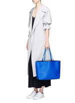 Figure View -Click To Enlarge Large leather tote