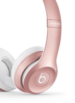 Detail View -Click To Enlarge Solo² wireless on-ear headphones
