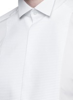 Detail View -Click To Enlarge 'Gold' wingtip collar pleat bib tuxedo shirt