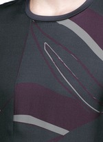 Detail View -Click To Enlarge Floral print twill front T-shirt