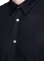 Detail View -Click To Enlarge 'Jeffrey' cotton poplin shirt