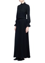 Figure View -Click To Enlarge Plissé pleat crepe pants