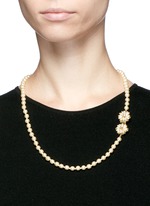 Figure View -Click To Enlarge Filigree floral clasp Baroque pearl necklace