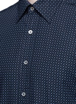 Detail View -Click To Enlarge Slim fit paisley print cotton shirt