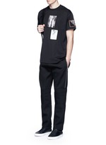 Figure View -Click To Enlarge American flag print patch T-shirt