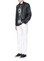 Figure View -Click To Enlarge Slim fit jeans
