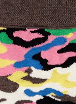 Detail View -Click To Enlarge 'Bark' socks