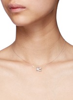 Detail View -Click To Enlarge 'Little Train' 18k gold diamond pearl necklace