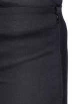Detail View -Click To Enlarge 'Caro' stretch wool hopsack capri pants