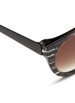 Detail View -Click To Enlarge 'Creamily' stripe acetate metal temple sunglasses