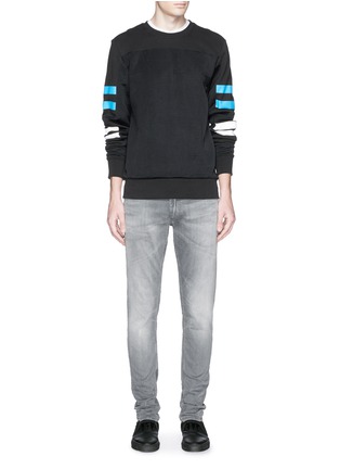 Click To Zoom Denham - 'Shank' carrot fit jeans