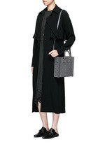 Detail View -Click To Enlarge 'Albion' heart stud square leather box tote