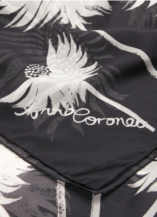 Detail View - Click To Enlarge - ANNA CORONEO - 'Kythera Daisies Bella' silk chiffon scarf