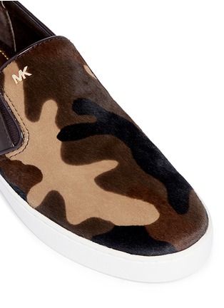 Detail View - Click To Enlarge - MICHAEL KORS - Keaton' camouflage calf hair slip-ons