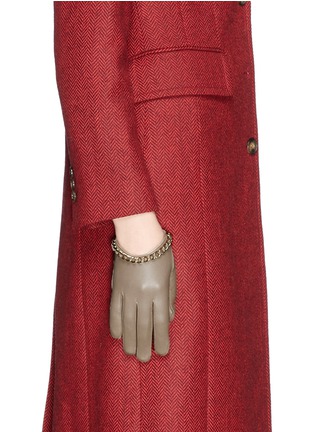Figure View - Click To Enlarge - MAISON FABRE - Sasha' chain leather gloves