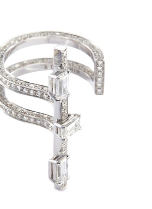 Detail View - Click To Enlarge - DAUPHIN - 'Disruptive' emerald cut diamond 18k white gold bar open ring