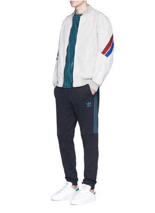 Figure View - Click To Enlarge - ADIDAS - 3-Stripes outseam track pants