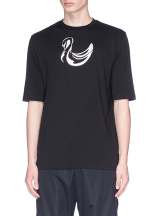 Main View - Click To Enlarge - 74024 - Holographic swan print T-shirt
