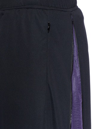 Detail View - Click To Enlarge - 74024 - Contrast outseam gusset track pants
