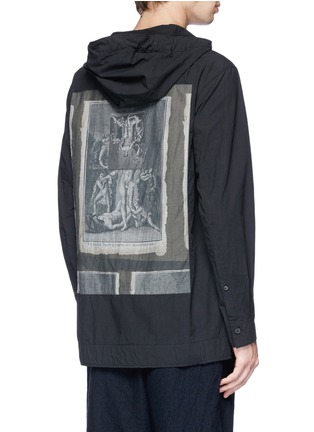 Back View - Click To Enlarge - ZIGGY CHEN - Graphic patch hooded shirt