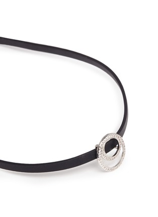 Detail View - Click To Enlarge - CZ BY KENNETH JAY LANE - Cubic zirconia interlocking circle charm faux leather choker