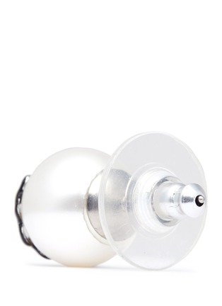Detail View - Click To Enlarge - JOOMI LIM - 'Monochrome Chic' floral Swarovski pearl stud earrings