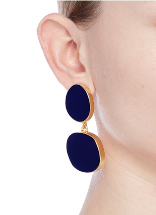 Figure View - Click To Enlarge - KENNETH JAY LANE - Irregular enamel oval tiered drop clip earrings