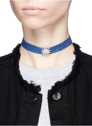Figure View - Click To Enlarge - KENNETH JAY LANE - Glass crystal star charm denim choker