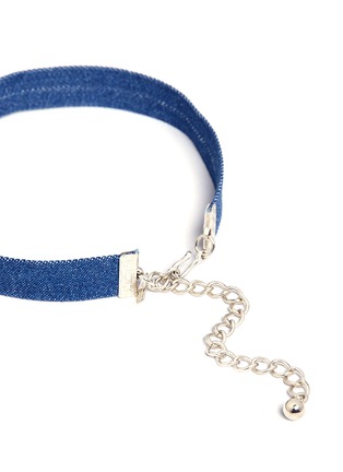 Detail View - Click To Enlarge - KENNETH JAY LANE - Glass crystal charm denim choker