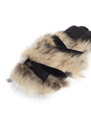 Detail View - Click To Enlarge - MAISON FABRE - 'Varappe' coyote fur lambskin leather bondage gloves