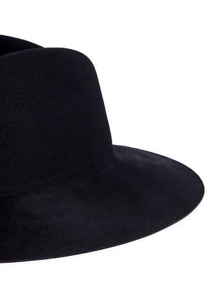 Detail View - Click To Enlarge - JANESSA LEONÉ - 'Trois' wool felt fedora hat