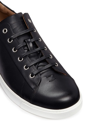 Detail View - Click To Enlarge - GIANVITO ROSSI - Calfskin leather sneakers