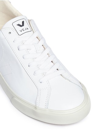 Detail View - Click To Enlarge - VEJA - Esplar' low-chrome leather sneakers