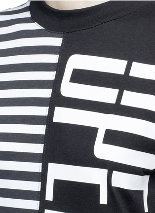Detail View - Click To Enlarge - OPENING CEREMONY - 'OC' logo stripe print T-shirt