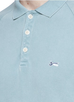Detail View - Click To Enlarge - DENHAM - 'Segment' logo embroidered polo shirt