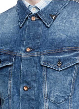 Detail View - Click To Enlarge - DENHAM - 'Amsterdam' faded patch denim jacket