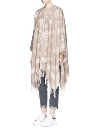 Detail View - Click To Enlarge - ALEXANDER MCQUEEN - Skull jacquard wool-cashmere knit cape