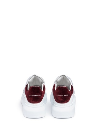 Back View - Click To Enlarge - ALEXANDER MCQUEEN - Chunky outsole velvet collar leather sneakers