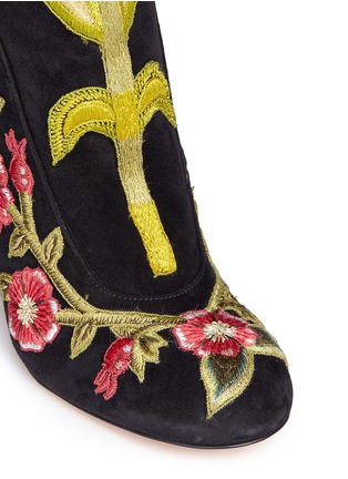 Detail View - Click To Enlarge - ALEXANDER MCQUEEN - Medieval floral embroidered suede mid calf boots