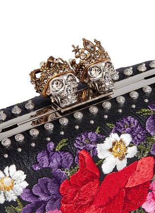  - ALEXANDER MCQUEEN - 'Queen and King' Swarovski crystal skull floral embroidered box clutch