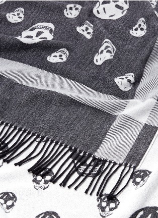 Detail View - Click To Enlarge - ALEXANDER MCQUEEN - Large skull jacquard wool-cashmere shawl