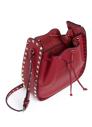  - VALENTINO GARAVANI - Rockstud grainy leather bucket bag