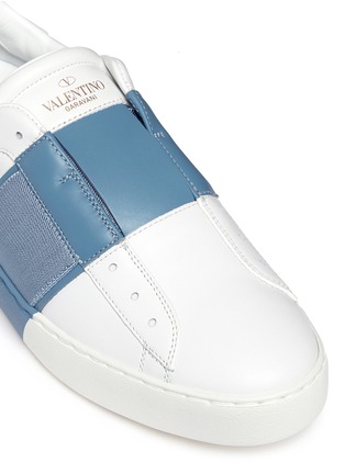 Detail View - Click To Enlarge - VALENTINO GARAVANI - 'Open' colourblock leather slip-on sneakers