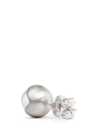 Detail View - Click To Enlarge - BELINDA CHANG - 'Fruity' freshwater pearl stud earrings