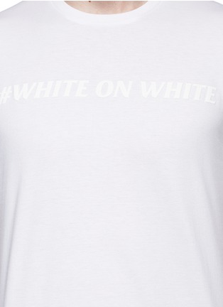 Detail View - Click To Enlarge - NEIL BARRETT - '#White On White' print T-shirt