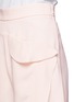 Detail View - Click To Enlarge - CHLOÉ - Ruffle silk crepe shorts