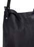  - VALENTINO GARAVANI - Leather shoulder tote bag
