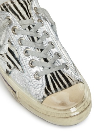 Detail View - Click To Enlarge - GOLDEN GOOSE - 'V-Star 2' ponyhair effect zebra print metallic leather sneakers