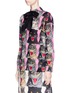 Front View - Click To Enlarge - GUCCI - Bow neck tiger face crepe shirt