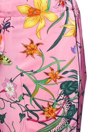 Detail View - Click To Enlarge - GUCCI - 'Floral Snake' print silk pyjama pants
